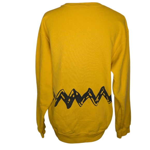 CedarFair Women's Size Large Charlie Brown Peanuts Yellow Crewneck Sweatshirt - Picture 2 of 6
